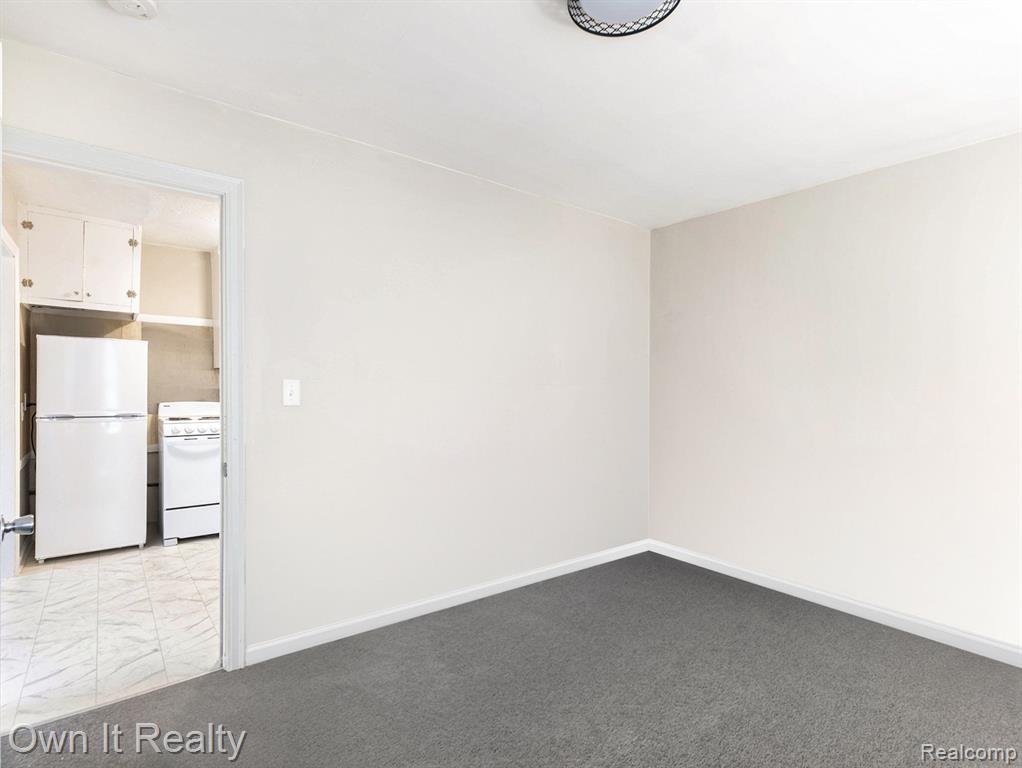 68 E JAMES Street, River Rouge, MI 48218 — Photo 32