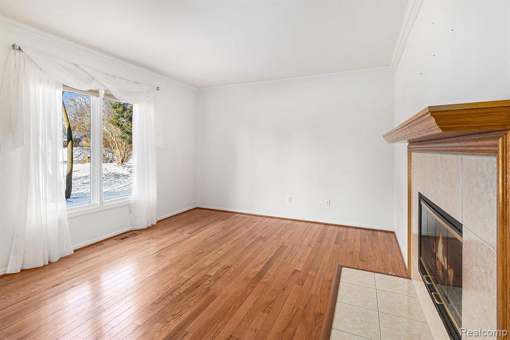 8805 Pebble Creek Drive, Pinckney, MI 48169 — Photo 10