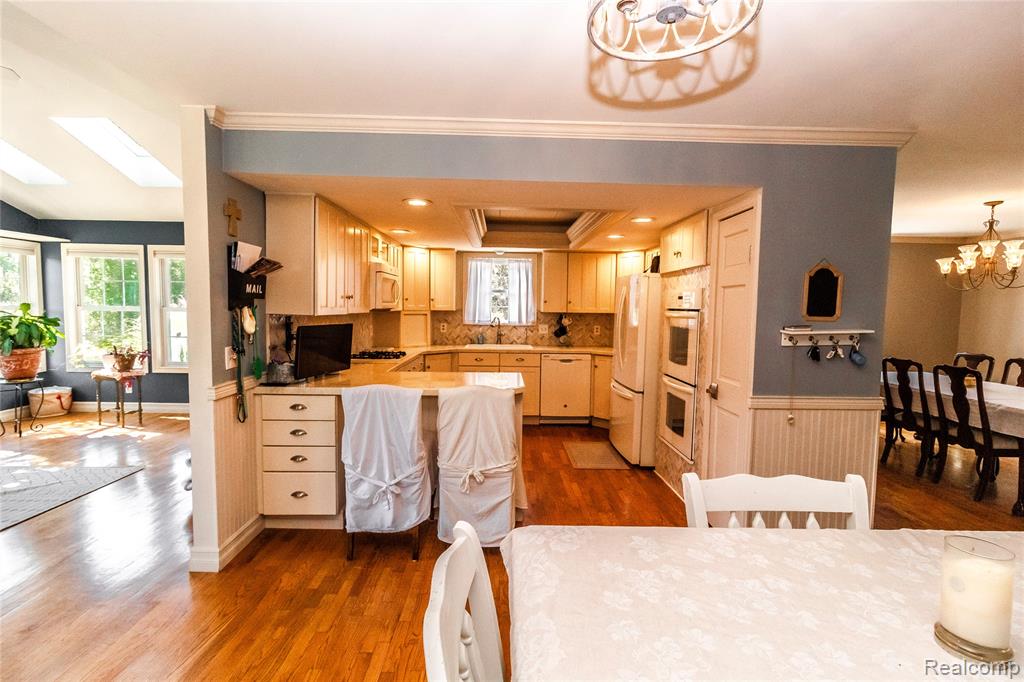 4705 LONSBERRY Road, Columbiaville, MI 48421 — Photo 7