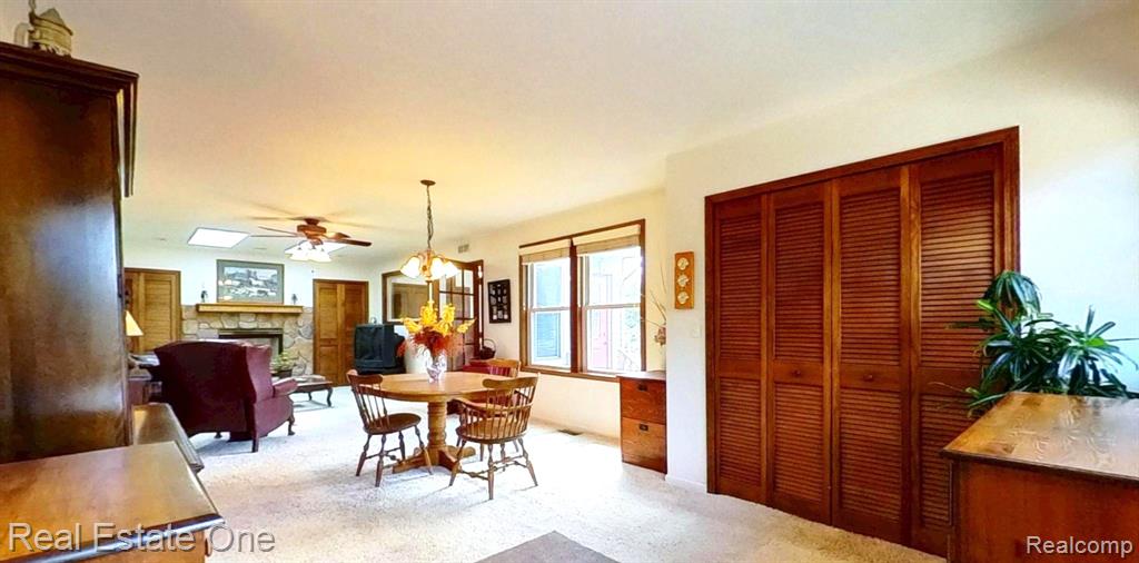 1938 Beverly Street, Sylvan Lake, MI 48320 — Photo 25