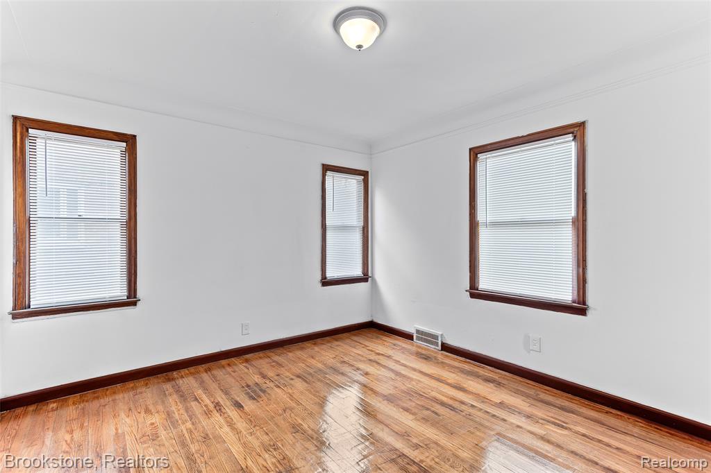 11644 Sussex Street, Detroit, MI 48227 — Photo 10