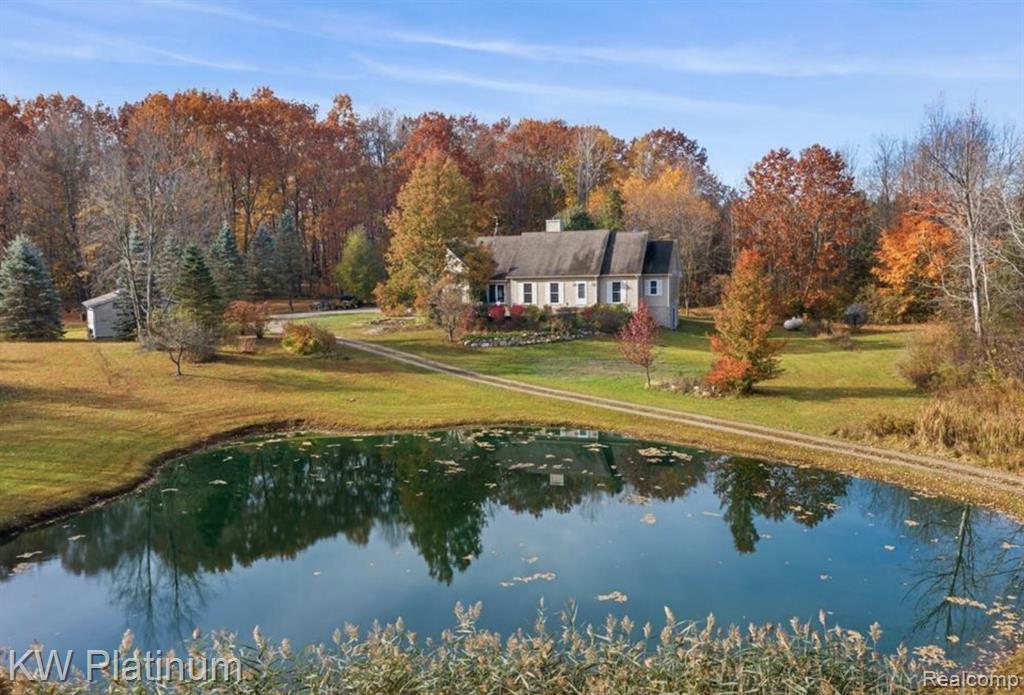 4732 Hunters Creek Road, Attica, MI 48412 — Photo 2