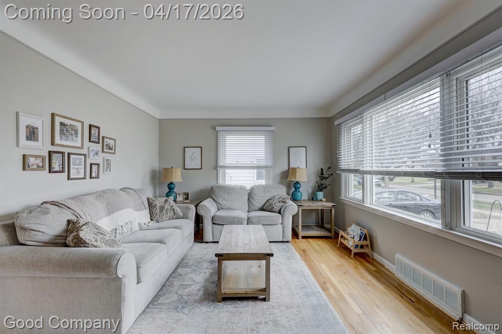 23211 Rensselaer Street, Oak Park, MI 48237 — Photo 4
