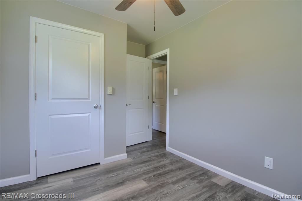 41509 RIGGS Road, Van Buren, MI 48111 — Photo 17