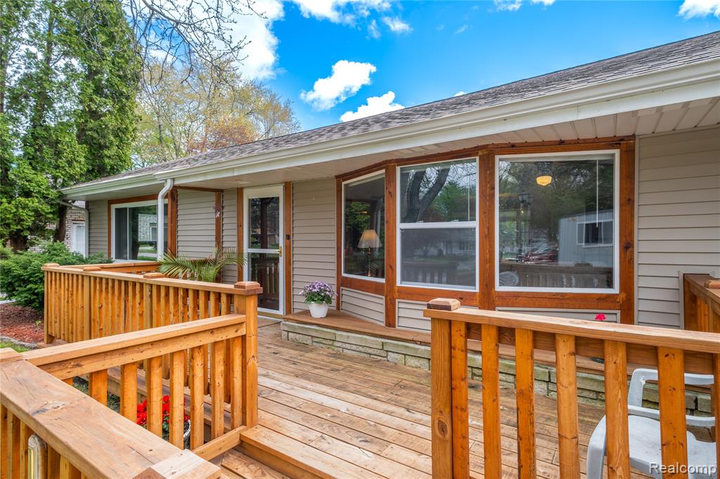 1316 Coolidge Avenue, Saginaw, MI 48638 — Photo 4