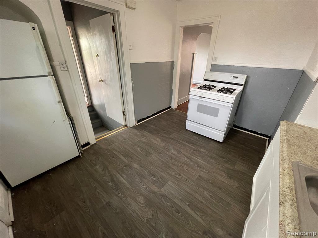 15893 Indiana Street, Detroit, MI 48238 — Photo 12
