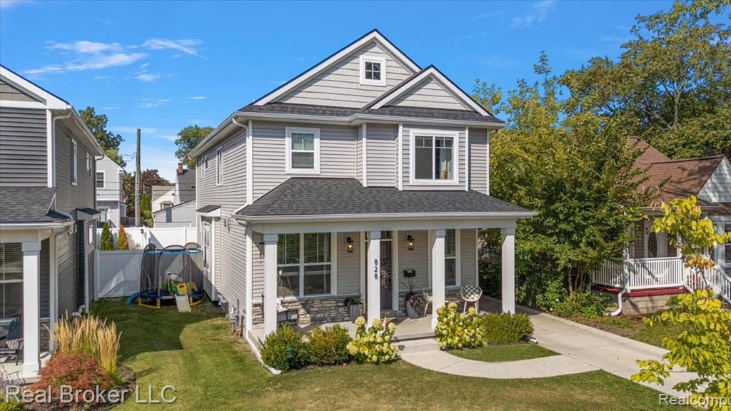 828 Princeton Road, Berkley, MI 48072 — Photo 2