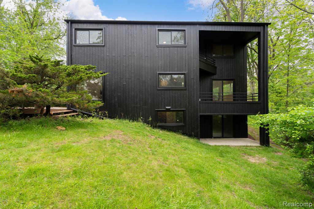 1907 Raymond Place, Bloomfield Hills, MI 48302 — Photo 45