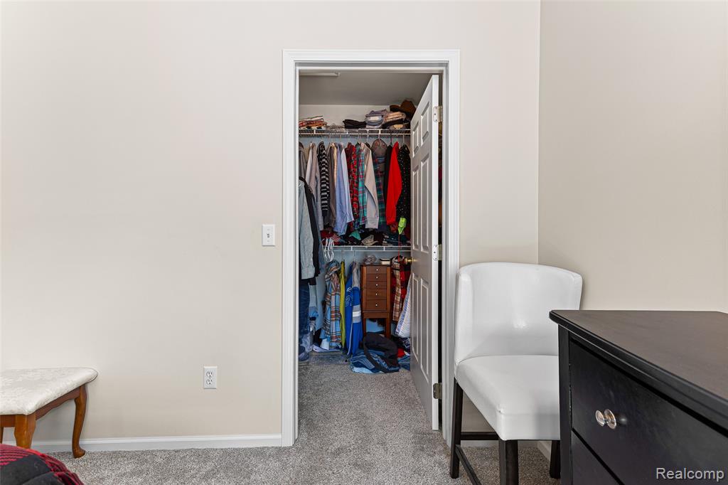 1033 Calpernia, Wixom, MI — Photo 27