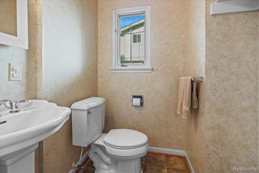 2361 GEORGETOWN Boulevard, Ann Arbor, MI 48105 — Photo 20