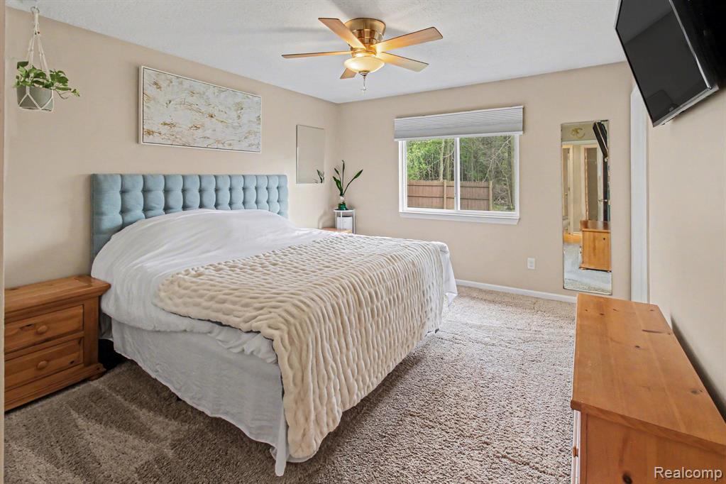 4394 Harrier Lane, Burton, MI 48519 — Photo 14
