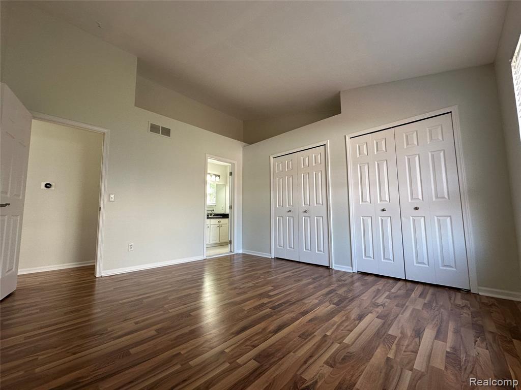 357 Victorian Court, Belleville, MI 48111 — Photo 15