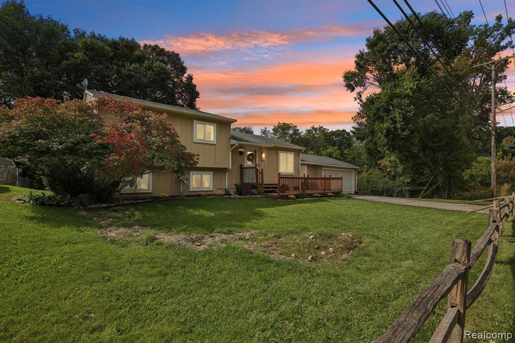 895 N CONKLIN Road, Lake Orion, MI 48362 — Photo 41