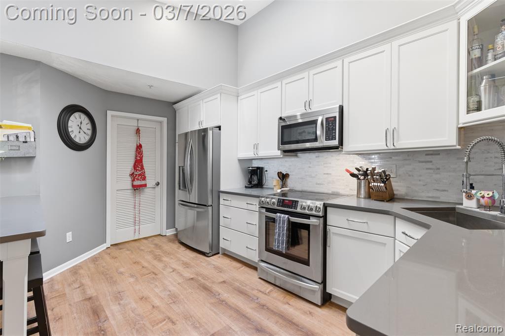 49954 Plymouth Way, Plymouth, MI 48170 — Photo 11