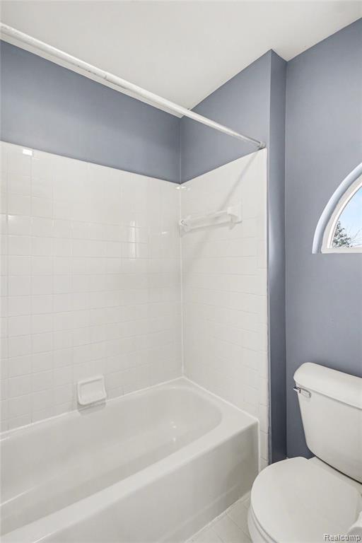 16111 Aspen Hollow Drive, Fenton, MI 48430 — Photo 22
