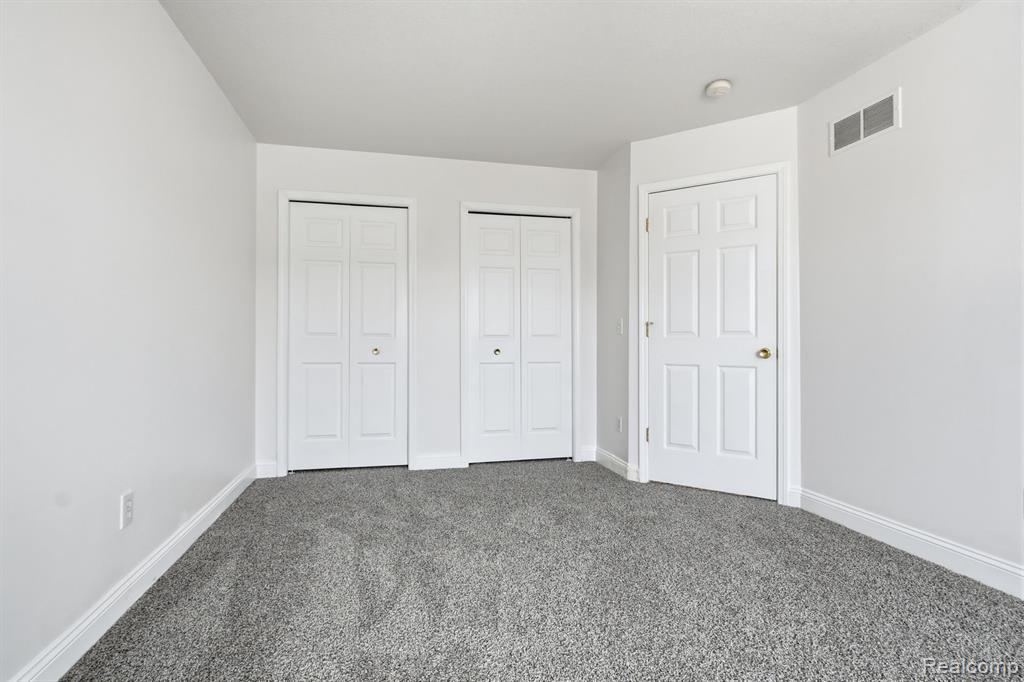 19270 Theresa Boulevard, Rockwood, MI — Photo 23