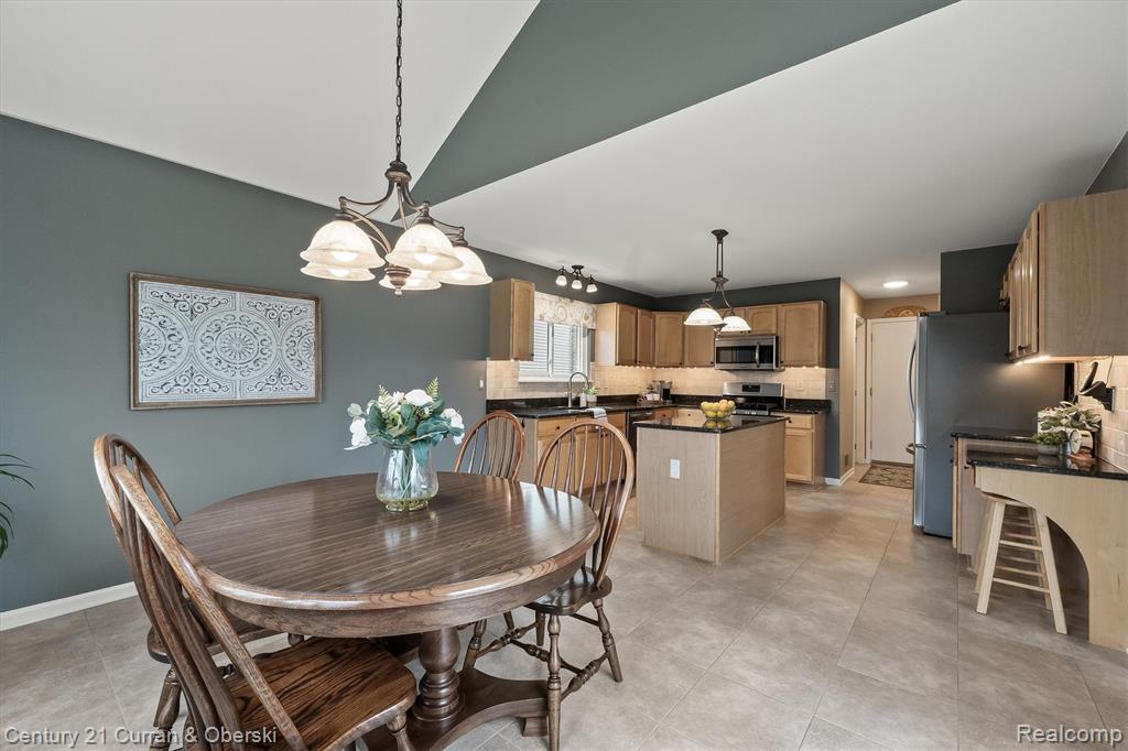 781 Pheasant Run West Drive, Wixom, MI 48393 — Photo 21