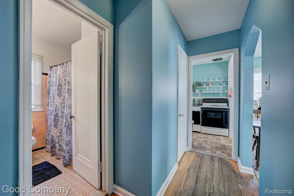 657 ALLEN Street, Ferndale, MI 48220 — Photo 17