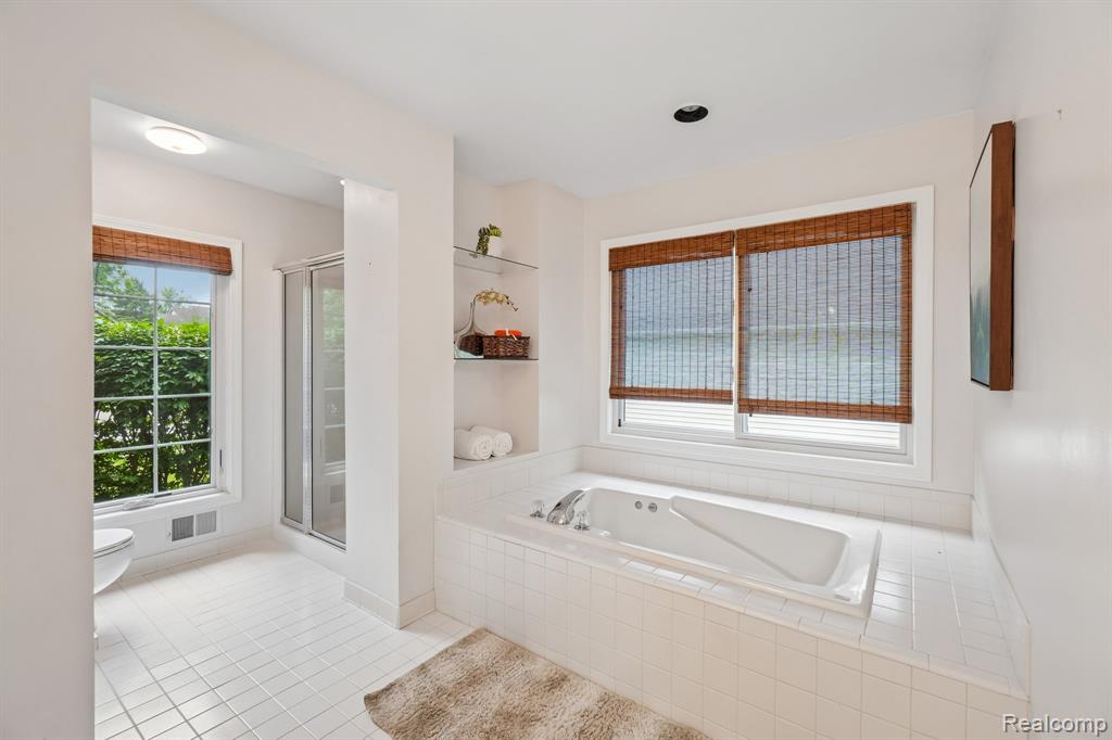 42738 Wimbleton Way, Novi, MI 48377 — Photo 22