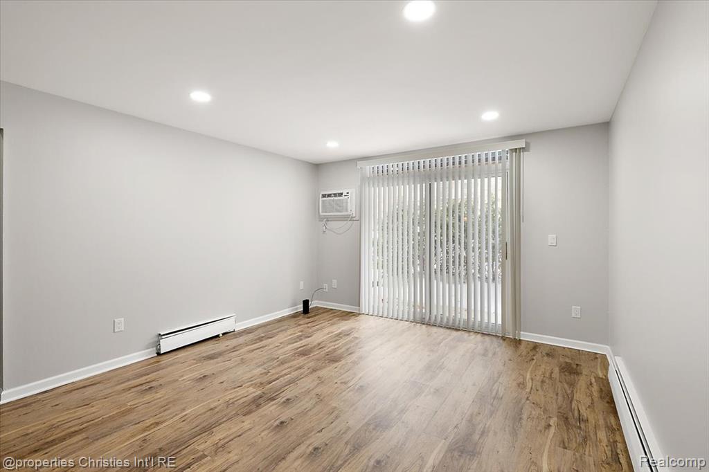 4921 Crooks Road, N 3, Royal Oak, MI 48073 — Photo 3