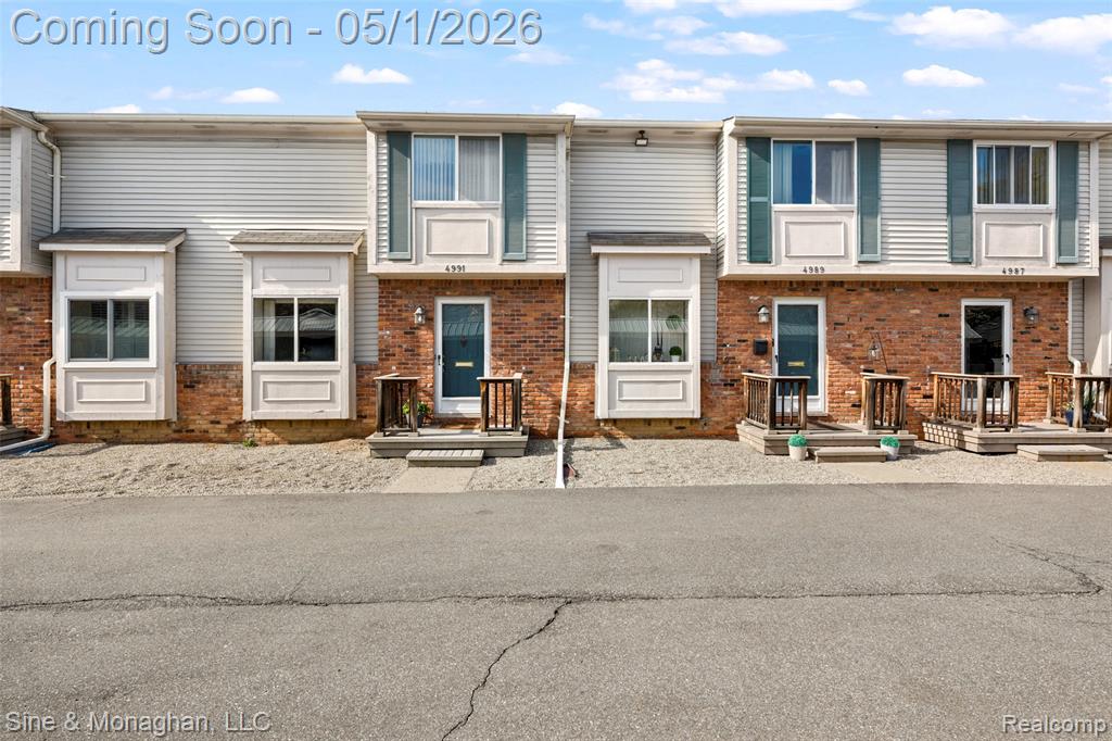 4991 Crooks Road, Royal Oak, MI 48073 — front exterior
