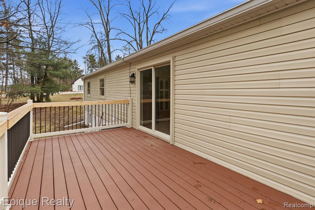 4563 Clifford Road, Brighton, MI 48116 — Photo 38