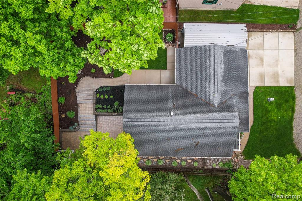 901 Ridge Road, Lake Orion, MI 48362 — Photo 24