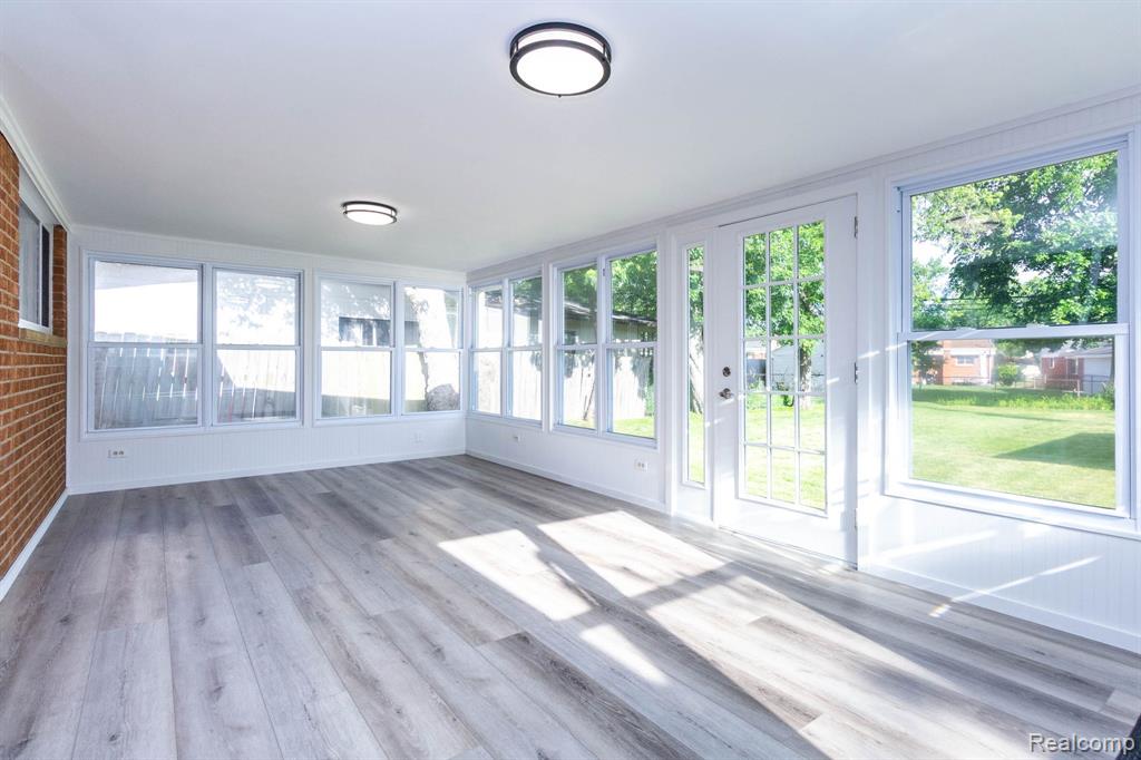 4333 Manor Avenue, Royal Oak, MI 48073 — Photo 22