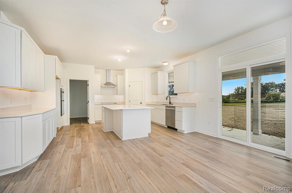 71716 Hidden River Drive, Armada, MI — Photo 10