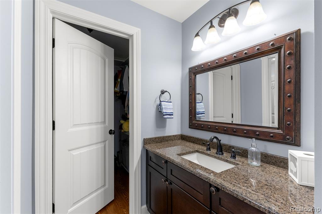 8439 Boulder Shores Drive, South Lyon, MI 48178 — Photo 38