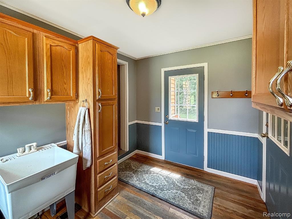 7653 CHASE LAKE Road, Fowlerville, MI 48836 — Photo 50