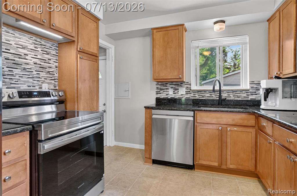 1811 Avondale Avenue, Ann Arbor, MI 48103 — Photo 12