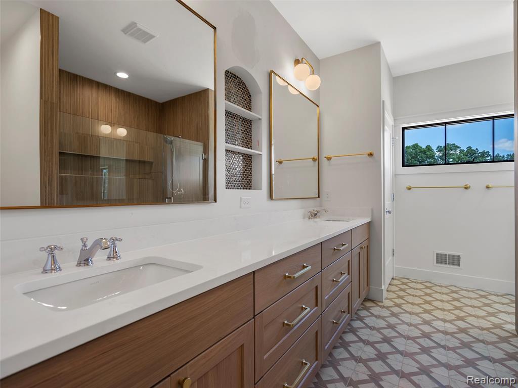 3681 Outback Trail, Putnam, MI 48169 — Photo 18