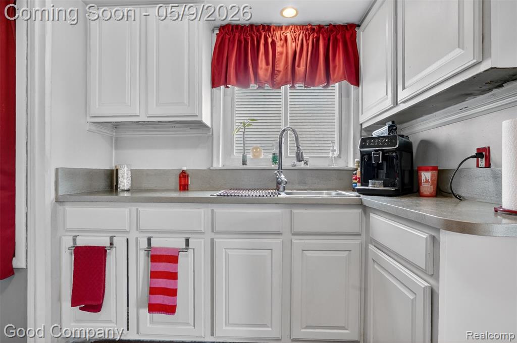 2957 Royal Avenue, Berkley, MI 48072 — Photo 9
