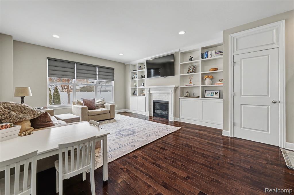 910 McLean Avenue, Royal Oak, MI 48067 — Photo 26