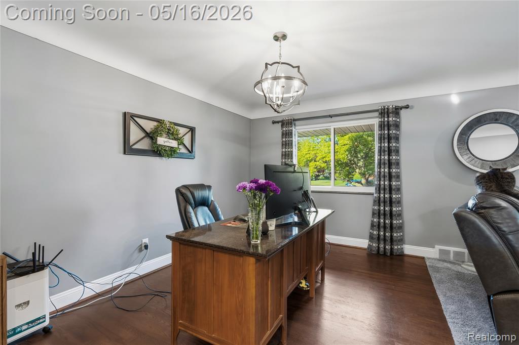 21420 Salisbury Avenue, Grosse Ile, MI 48138 — Photo 13