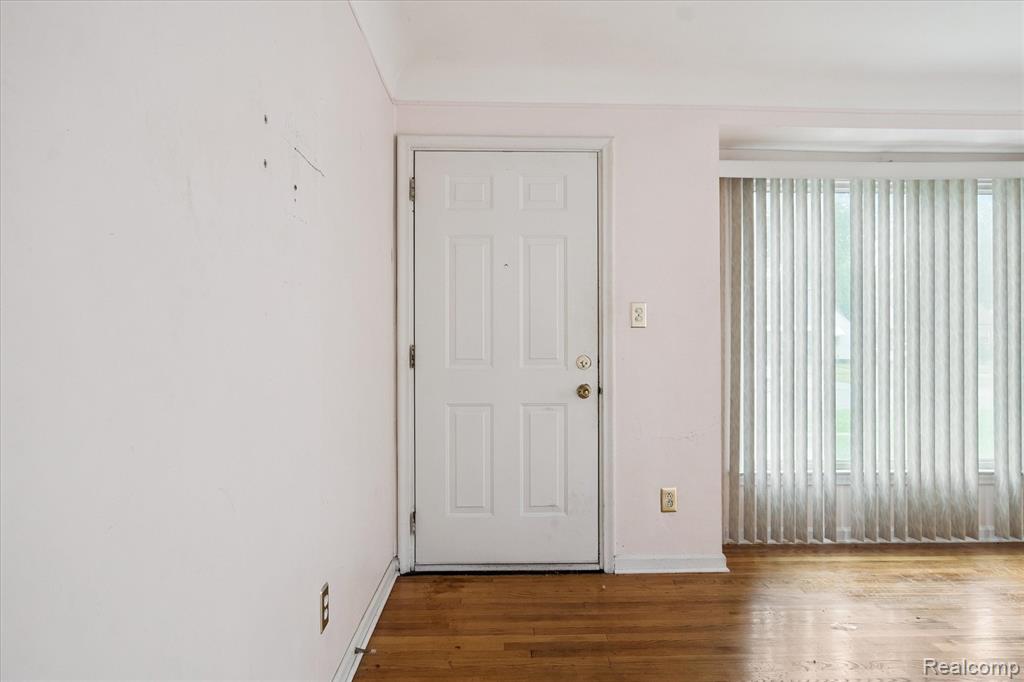 752 John Daly Street, Inkster, MI 48141 — Photo 6