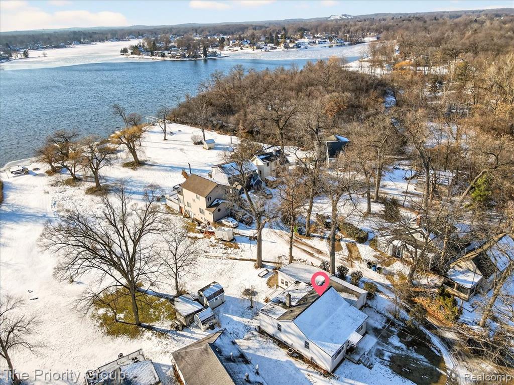 636 Lakeview Drive, White Lake, MI — Photo 53