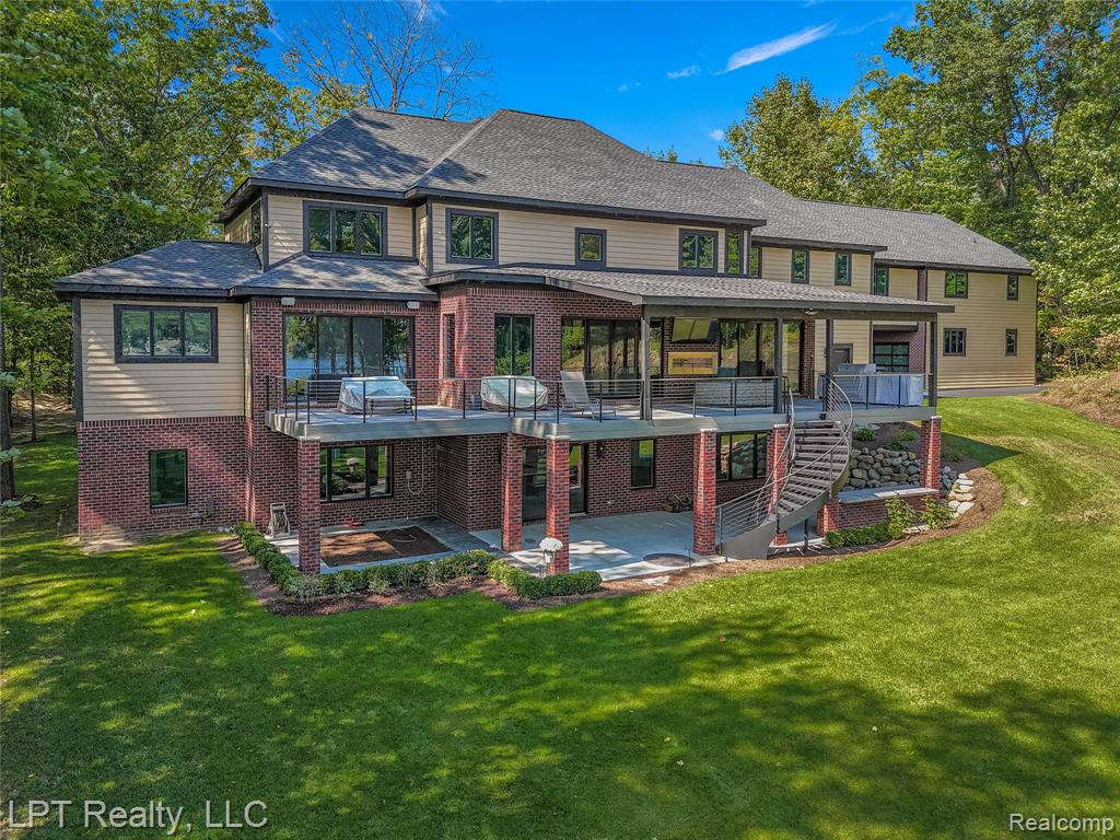 5029 Forest Valley Drive, Clarkston, MI 48348 — Photo 89