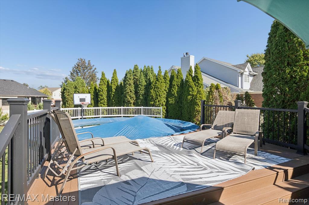 23121 Leighwood Drive, Woodhaven, MI 48183 — Photo 44