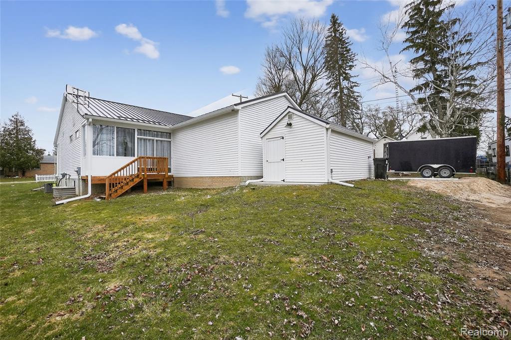 317 N Collins Street, Fowlerville, MI 48836 — Photo 32