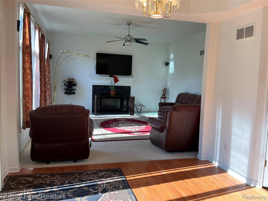 41074 Scarborough Lane, Novi, MI — Photo 34