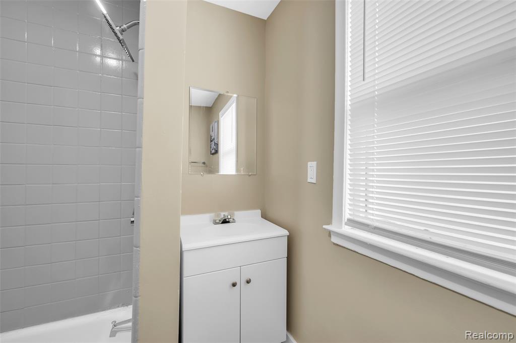 4036 Columbus Street, Detroit, MI 48204 — Photo 19