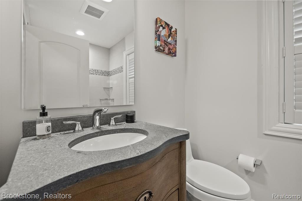 859 Watkins Street, Birmingham, MI 48009 — Photo 32