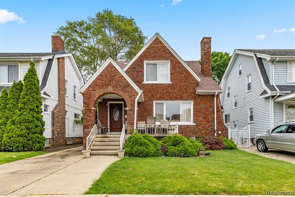 7914 WISCONSIN Street, Dearborn, MI 48126 — front exterior
