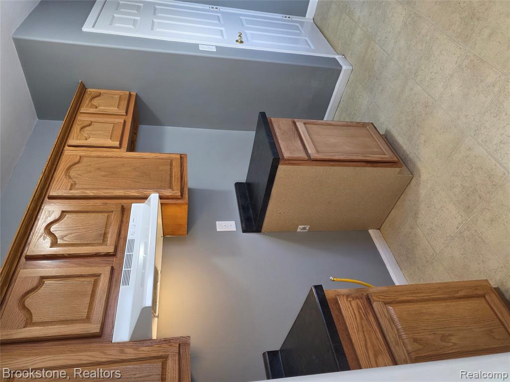 1095 Pine Street, Mount Morris, MI 48458 — Photo 7
