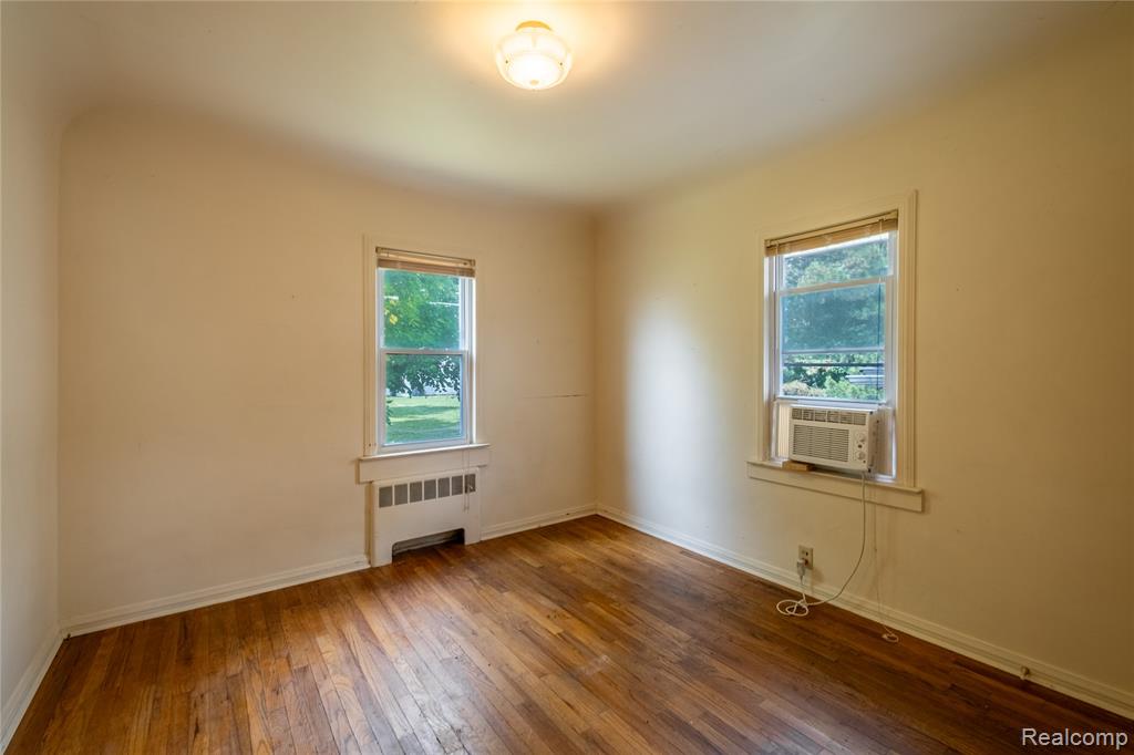 2028 Kochville Road, Saginaw, MI 48604 — Photo 8