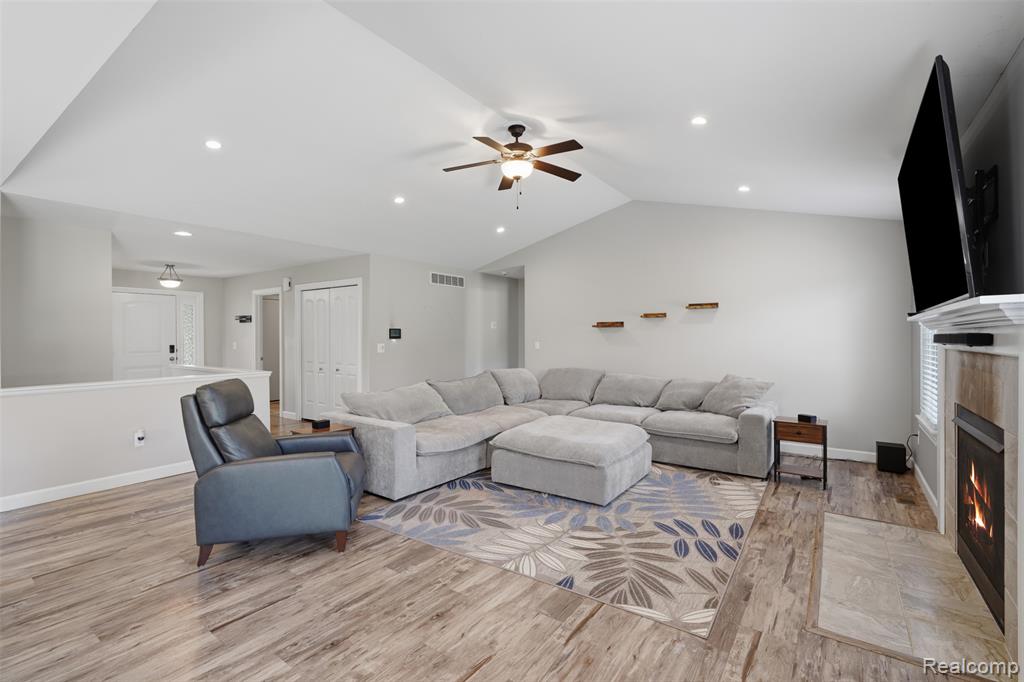 665 Marblewood Lane, Saline, MI 48176 — Photo 10
