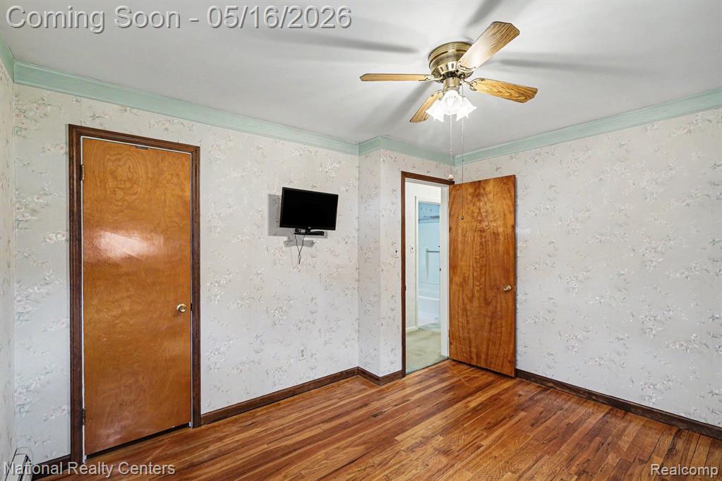 5850 Eldridge Drive, Waterford, MI 48327 — Photo 14