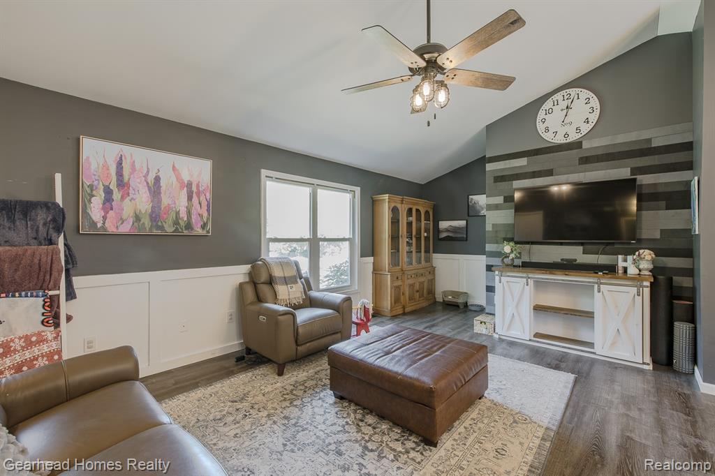 4710 Desert Bridge Court, Highland, MI 48356 — Photo 9